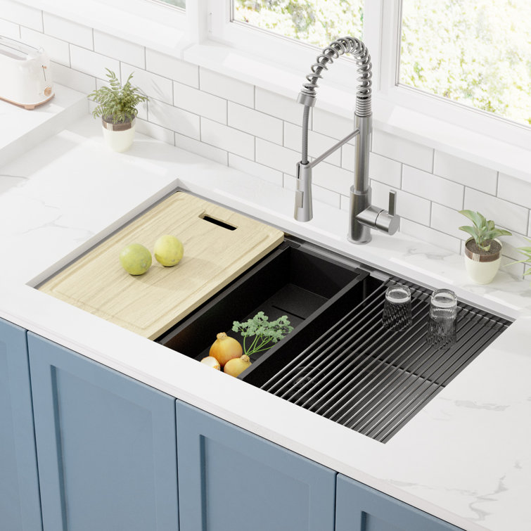 Single bowl kitchen on sale sink undermount